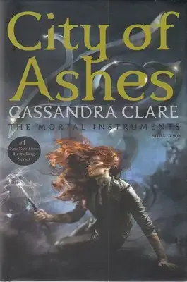 جلد کتاب کتاب زبان انگلیسی شهر خاکستر-City of Ashes