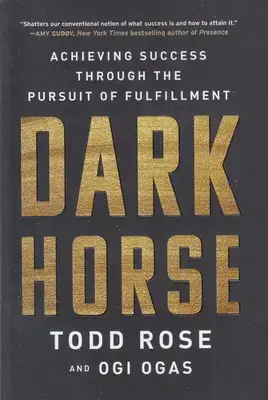 جلد کتاب اسب سیاه-DARK HORSE