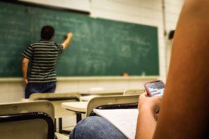 30 بهانه‌ای که مانع از موفقیت دانش‌آموزان در مدرسه می‌شود