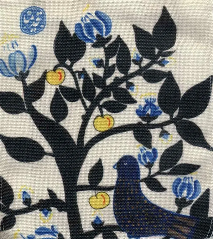 کتاب پارچه ای